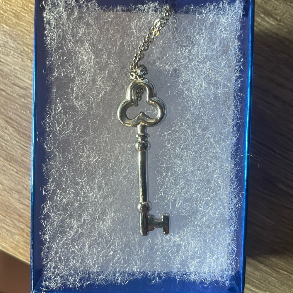 Silver Key Pendant Necklace